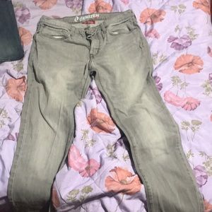 Denizen skinny jean w 32 L 30